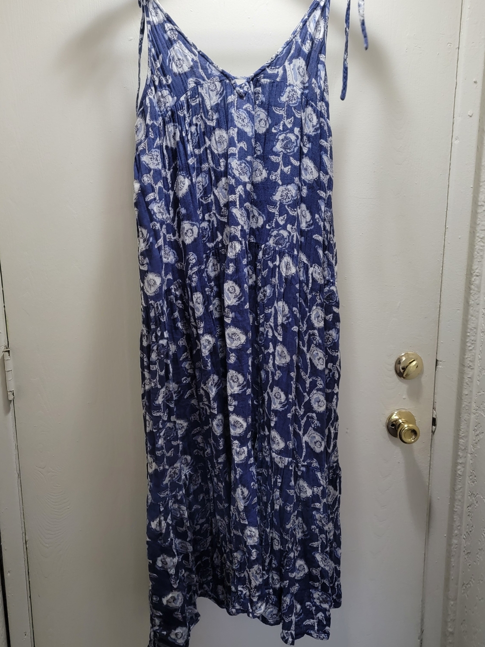 NATURAL LIFE Navy Blue and White Floral Tie-Shoulder Maxi Dress